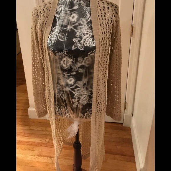 Say What size Medium Ivory crochet open front duster 3/4 length - Picture 6 of 14